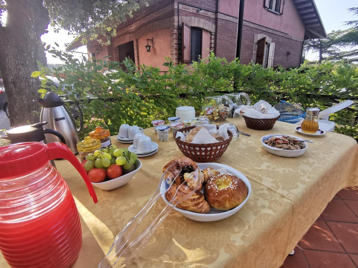 B&B Casa Sanni Passignano sul Trasimeno Bagian luar foto