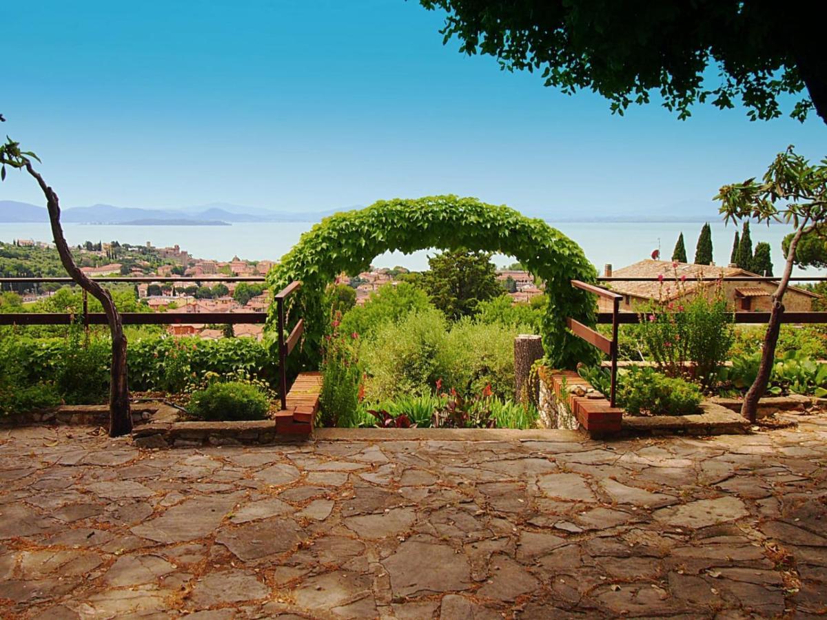 B&B Casa Sanni Passignano sul Trasimeno Bagian luar foto