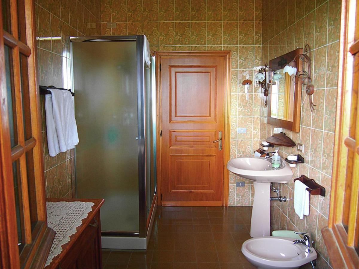 B&B Casa Sanni Passignano sul Trasimeno Bagian luar foto